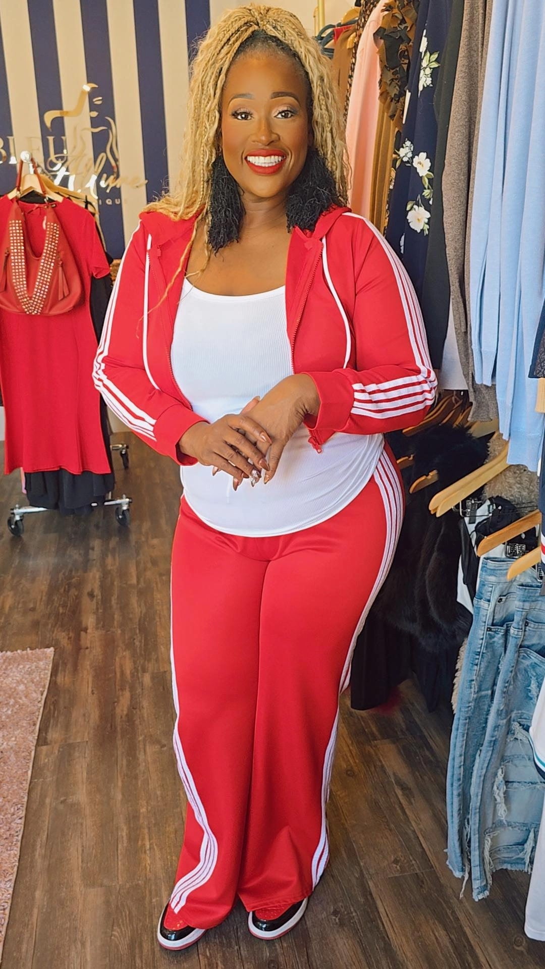 Red cropped hoodie set 