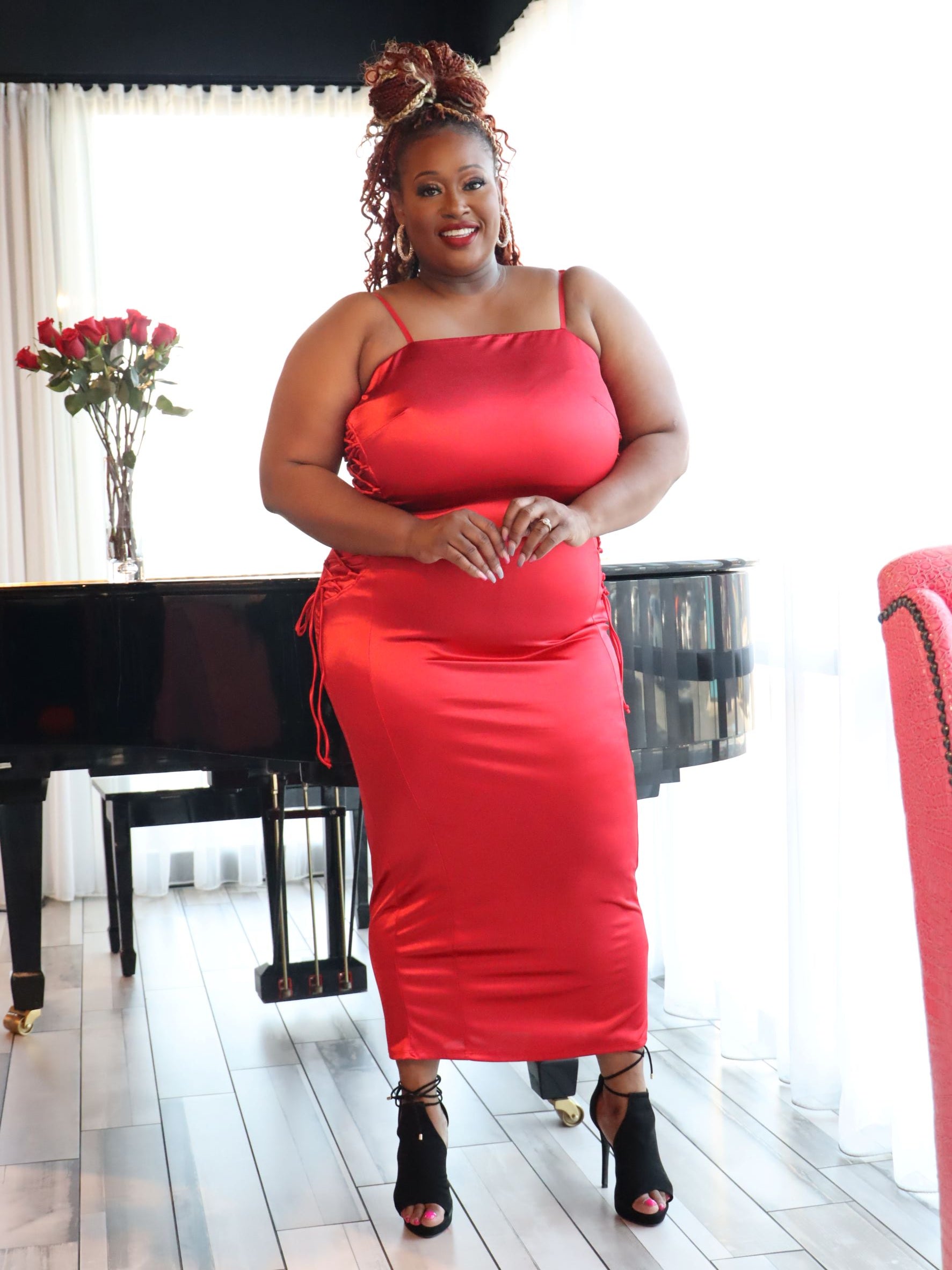 red plus size midi dress