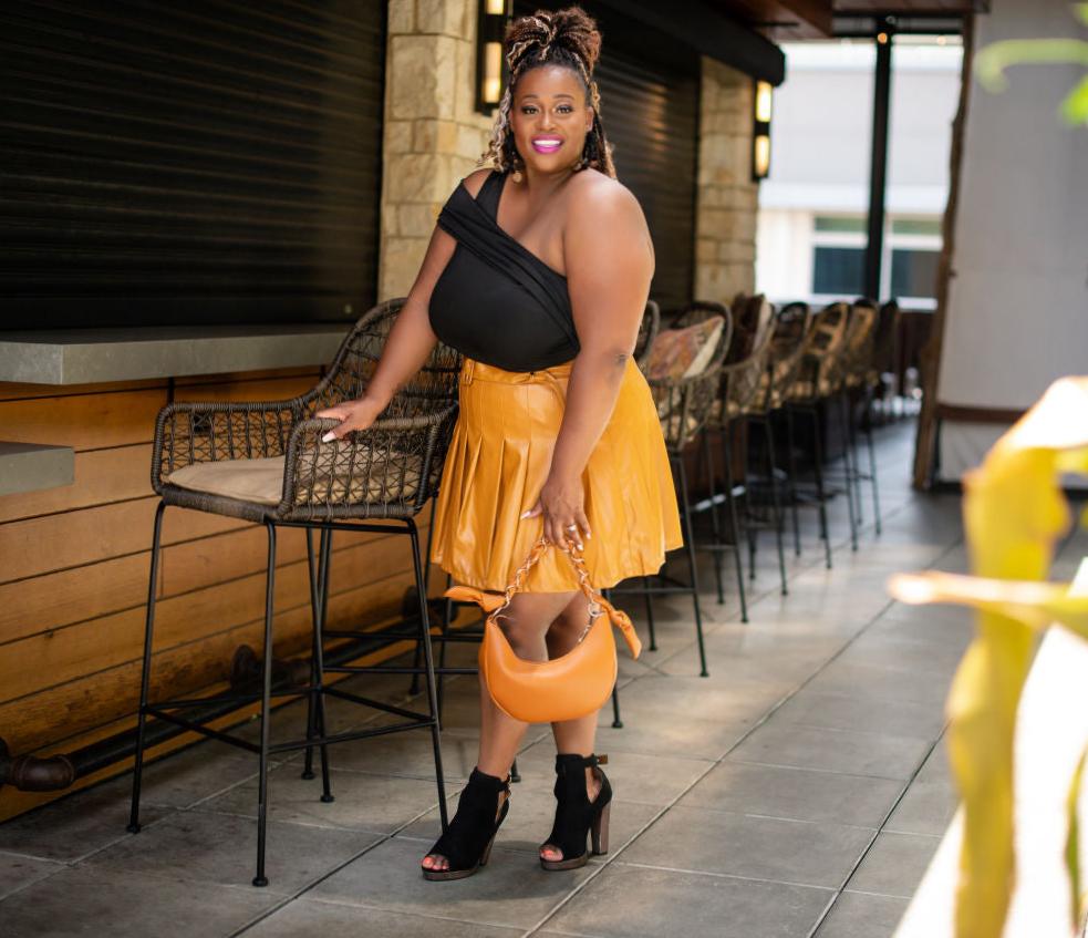 Plus size faux leather mini skirt